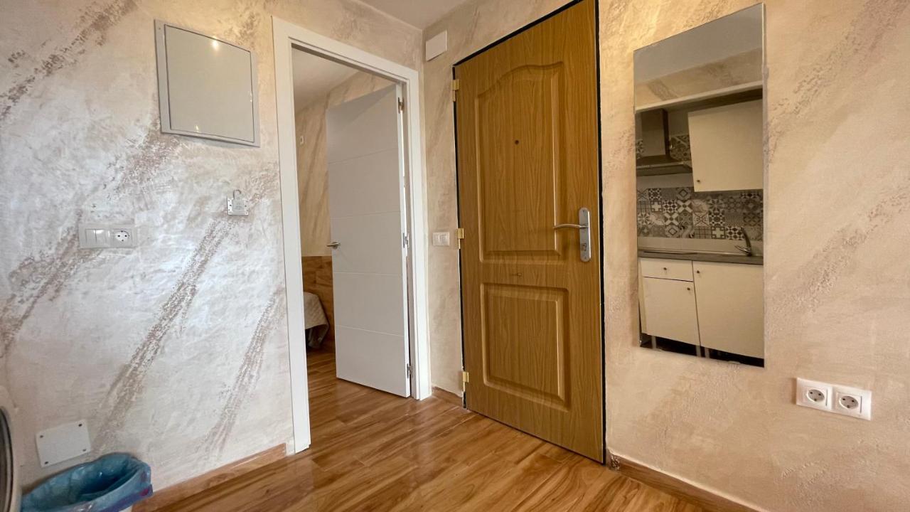 Apartamento Primera Linea Apartment เบนัลมาเดนา ภายนอก รูปภาพ